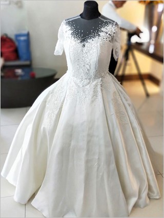 結婚式 ドレス